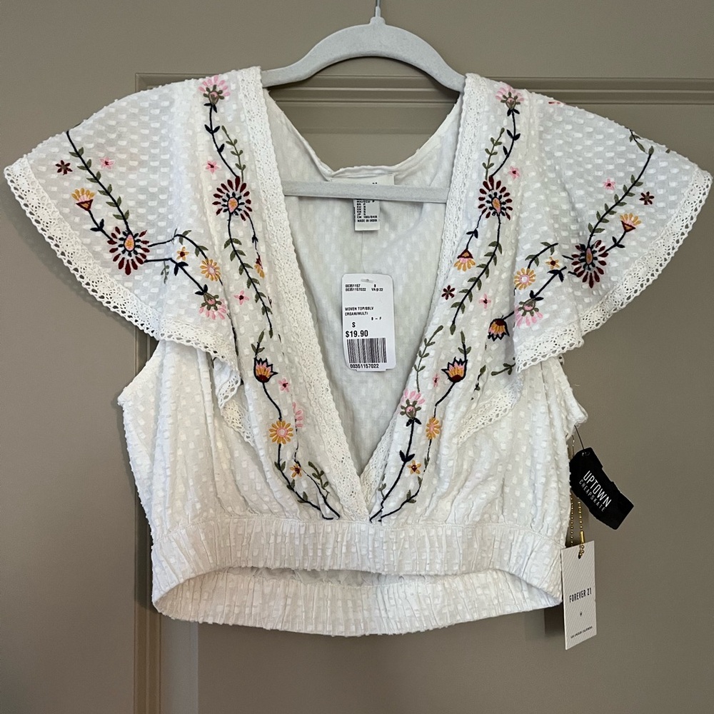 Forever 21 Crop top NWT